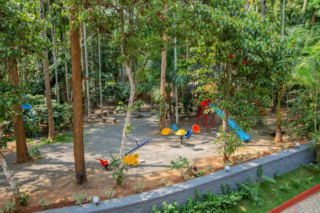 Orchid Trails Resort Sultan Bathery Exterior photo