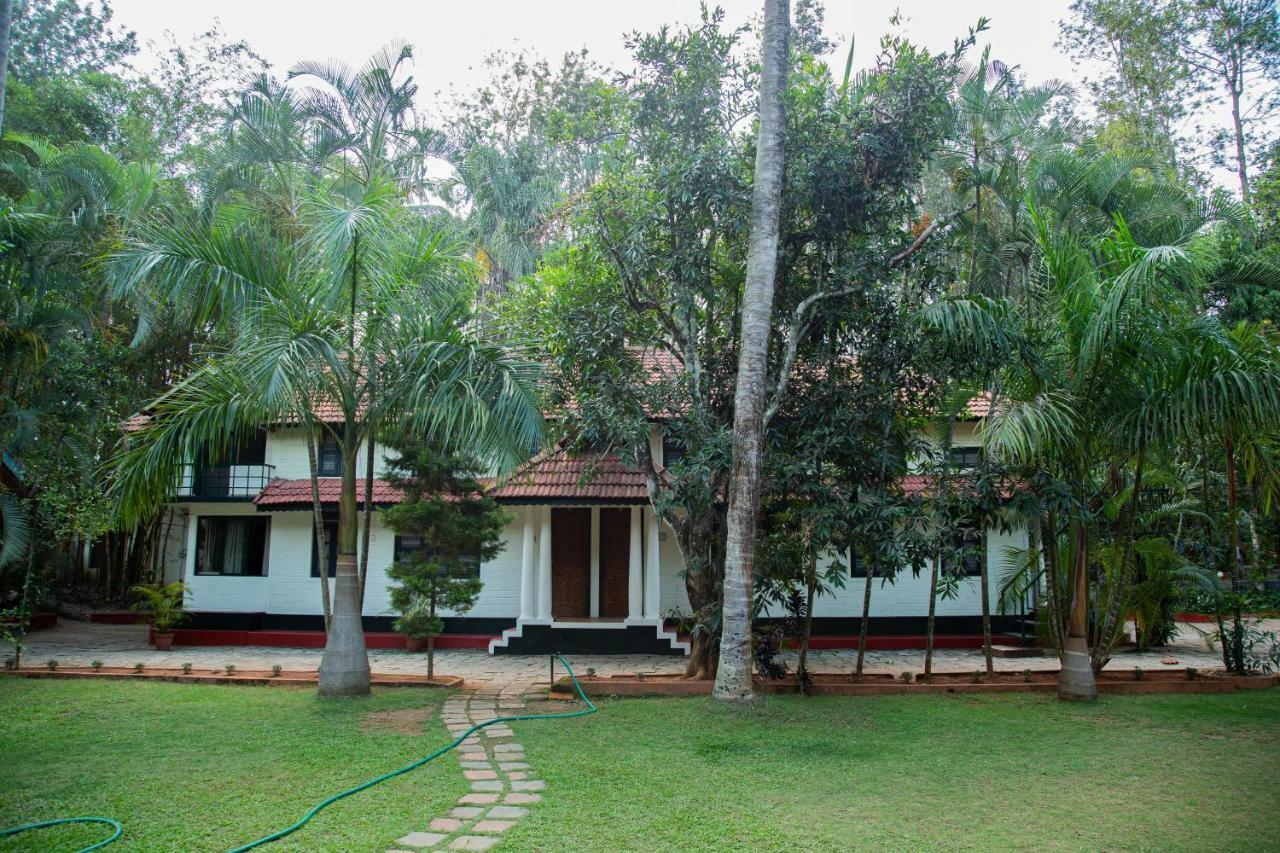 Orchid Trails Resort Sultan Bathery Exterior photo